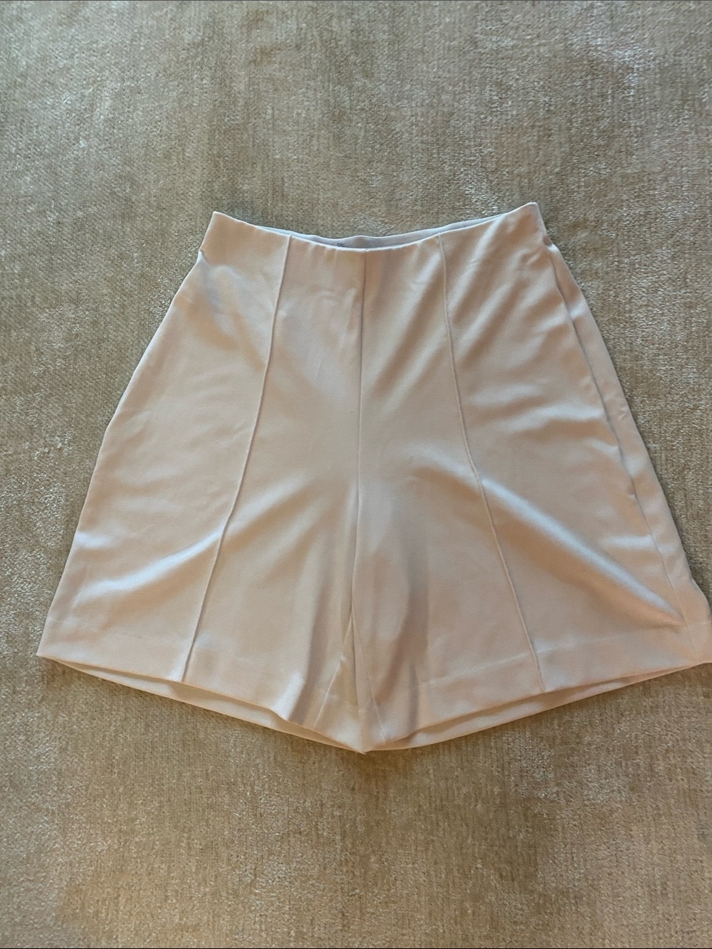 BOSTON PROPER Pull-On Wide Leg White Dress Shorts Size Small High-Waisted